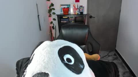 Snapshot of cataleya_0_0_ chatting on February 21, 2025, 1:55 am Flor....... online show from February 21, 2025, 1:55 am