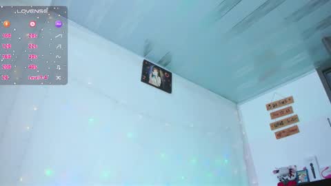 Snapshot of cataleya_0_0_ chatting on February 27, 2025, 7:15 pm Flor....... online show from February 27, 2025, 7:15 pm