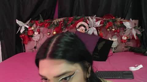 Cata Prins  online show from December 20, 2025, 11:06 am