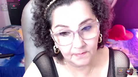 Snapshot of cataleya_mom_ chatting on February 20, 2025, 5:44 am cataleya  online show from February 20, 2025, 5:44 am