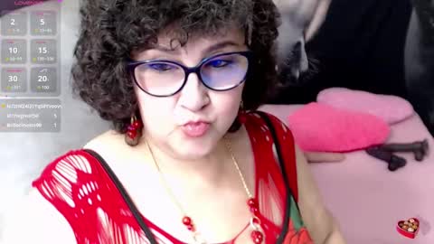 Snapshot of cataleya_mom_ chatting on February 28, 2025, 3:37 am cataleya  online show from February 28, 2025, 3:37 am