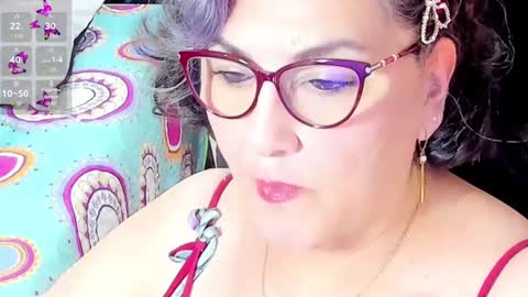 Snapshot of cataleya_mom_ chatting on September 19, 2025, 9:11 am cataleya  online show from September 19, 2025, 9:11 am