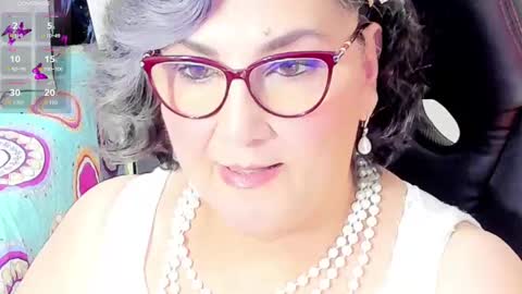 Snapshot of cataleya_mom_ chatting on September 20, 2025, 4:46 am cataleya  online show from September 20, 2025, 4:46 am