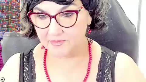 Snapshot of cataleya_mom_ chatting on July 2, 2026, 12:43 am cataleya online show from July 2, 2026, 12:43 am