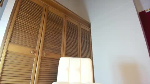 Cataleya online show from September 28, 2025, 5:57 am