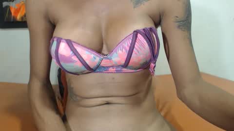 Snapshot of cataleyabigdickk chatting on February 7, 2025, 12:53 am cataleyabigdickk online show from February 7, 2025, 12:53 am