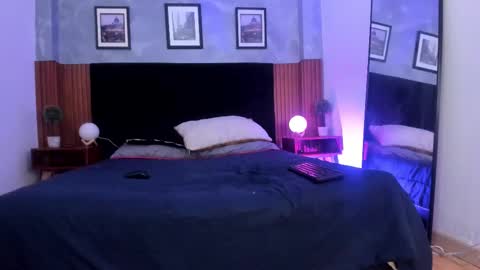 cataleyya_bm online show from December 20, 2024, 7:50 pm