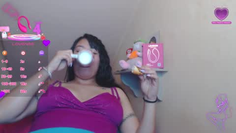 Catalina Saenz online show from October 23, 2025, 1:27 am