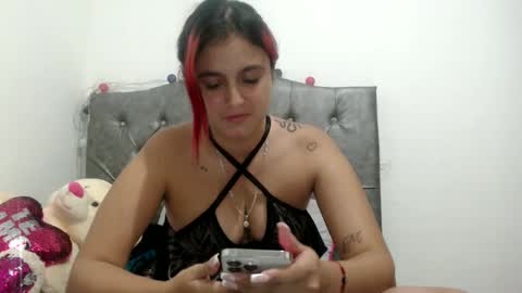 Snapshot of catalinahenao chatting on September 17, 2025, 5:53 am cata online show from September 17, 2025, 5:53 am
