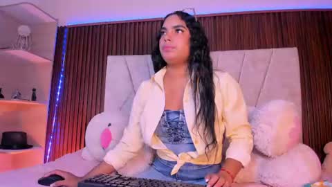 Snapshot of catalleya_f chatting on June 12, 2026, 8:41 pm catalleya_f online show from June 12, 2026, 8:41 pm