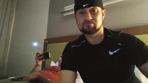 CalebtheNakedPainter online show from April 16, 2026, 5:52 am