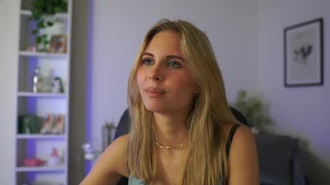 catecrago  online show from February 6, 2025, 3:20 pm