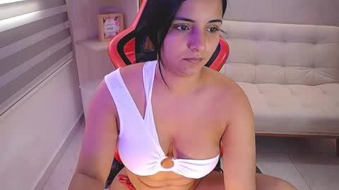 Snapshot of cathaleyasex chatting on June 5, 2026, 4:02 pm CathaleyaSex online show from June 5, 2026, 4:02 pm
