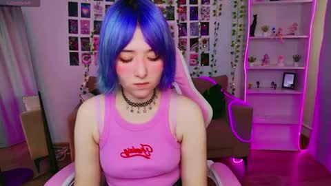Snapshot of catharinejones chatting on June 12, 2026, 8:02 am KettieHi My name is Katie I love drawing and I can play the guitar. And love dancing online show from June 12, 2026, 8:02 am