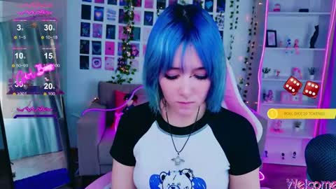 Snapshot of catharinejones chatting on July 11, 2026, 8:06 am KettieHi My name is Katie I love drawing and I can play the guitar. And love dancing online show from July 11, 2026, 8:06 am