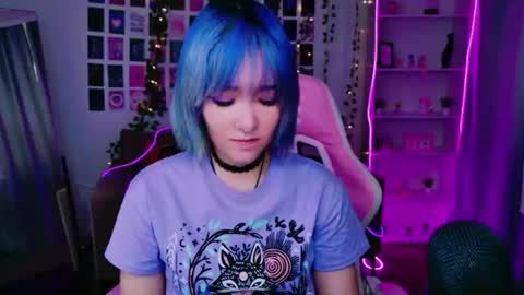 Snapshot of catharinejones chatting on July 13, 2026, 7:33 am KettieHi My name is Katie I love drawing and I can play the guitar. And love dancing online show from July 13, 2026, 7:33 am