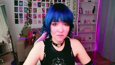 Snapshot of catharinejones chatting on August 6, 2026, 5:53 am KettieHi My name is Katie I love drawing and I can play the guitar. And love dancing online show from August 6, 2026, 5:53 am