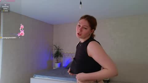 Snapshot of catherine_river chatting on May 16, 2026, 10:47 am Catherine online show from May 16, 2026, 10:47 am