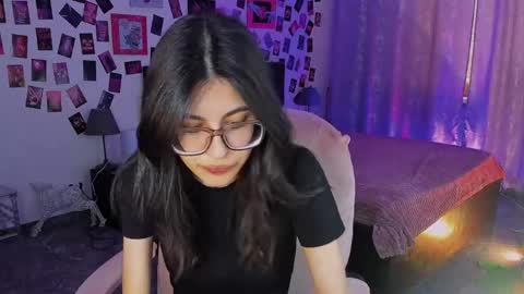 Snapshot of catherineblush chatting on June 8, 2026, 3:01 pm catherineblush online show from June 8, 2026, 3:01 pm