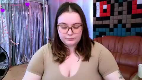 Snapshot of catherineclaire chatting on July 17, 2026, 4:34 pm catherineclaire online show from July 17, 2026, 4:34 pm