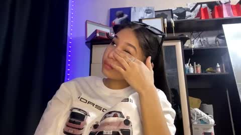 catherinepirs online show from April 14, 2026, 12:44 pm