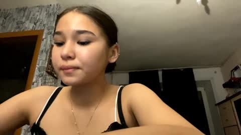 catherinepirs online show from May 28, 2026, 4:04 pm
