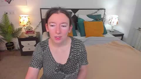 Catrin online show from October 9, 2025, 7:28 am