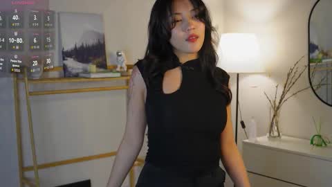 Lee online show from November 6, 2025, 4:08 pm