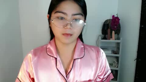 cathy_ho online show from March 23, 2026, 2:54 pm