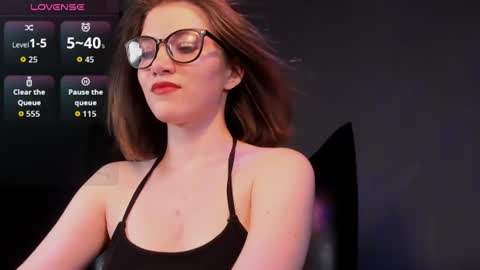 Snapshot of cathybarnes chatting on July 28, 2026, 8:54 am cathybarnes online show from July 28, 2026, 8:54 am