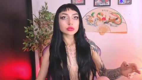 Snapshot of cati_petite chatting on May 17, 2026, 7:21 pm Cati help me reach my goal of 100 thumbs up again 3 online show from May 17, 2026, 7:21 pm