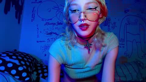 Cat online show from January 29, 2025, 12:12 am