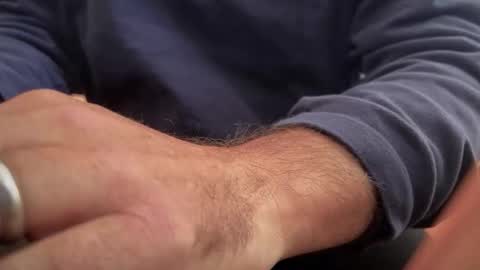 catmandoo21001 online show from November 7, 2025, 4:51 pm