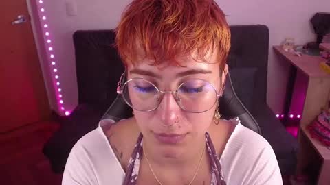 Snapshot of catsito chatting on October 20, 2025, 9:15 pm im MIA -Independent Model MY OF is catsito3 online show from October 20, 2025, 9:15 pm