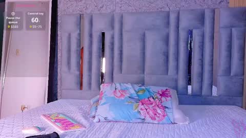Snapshot of cattaleeyaa chatting on April 18, 2026, 7:40 pm CATALEYA online show from April 18, 2026, 7:40 pm