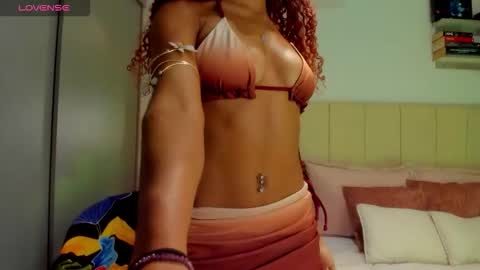 Snapshot of cattaleya_russ chatting on September 20, 2025, 1:17 am catta 3 online show from September 20, 2025, 1:17 am