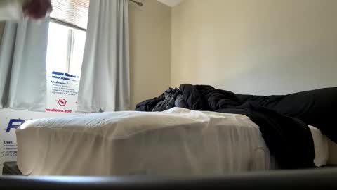 caughtnaked online show from April 17, 2026, 4:43 pm