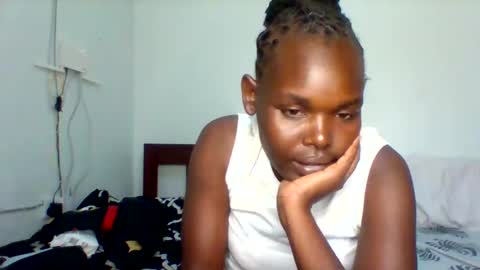 Snapshot of cavy_sweet chatting on December 3, 2024, 2:05 pm Mecy online show from December 3, 2024, 2:05 pm