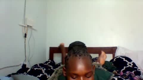 Snapshot of cavy_sweet chatting on December 5, 2024, 9:06 am Mecy online show from December 5, 2024, 9:06 am