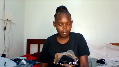 Snapshot of cavy_sweet chatting on December 6, 2024, 12:27 pm Mecy online show from December 6, 2024, 12:27 pm