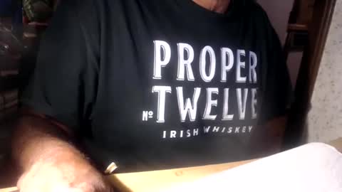 cazzsper2005 online show from November 29, 2025, 11:35 am