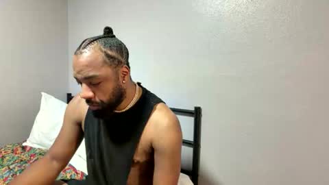 Flex online show from April 12, 2026, 2:05 am