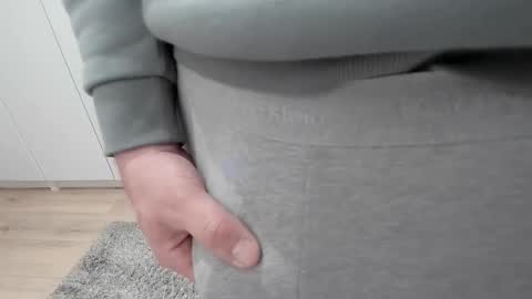 Snapshot of cb_cj chatting on February 13, 2026, 3:41 pm cb_cj online show from February 13, 2026, 3:41 pm