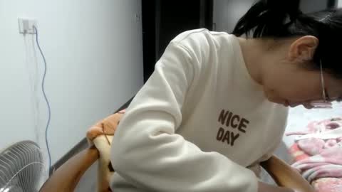 ANNYANNY online show from December 24, 2024, 5:13 pm