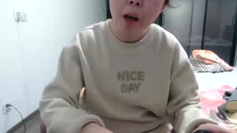 ANNYANNY online show from January 6, 2025, 3:29 pm