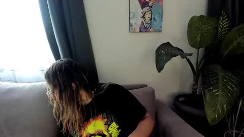 Snapshot of ccuteass chatting on January 13, 2025, 1:49 pm ccuteass online show from January 13, 2025, 1:49 pm