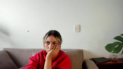 Snapshot of ccuteass chatting on March 12, 2025, 4:24 pm ccuteass online show from March 12, 2025, 4:24 pm