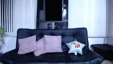Snapshot of cecihotty4u chatting on May 21, 2026, 1:34 am ceci online show from May 21, 2026, 1:34 am
