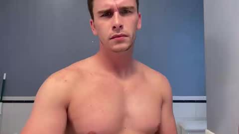 Snapshot of ceejayyyy7055 chatting on November 21, 2025, 2:05 pm ceejayyyy7055 online show from November 21, 2025, 2:05 pm