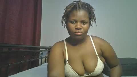 Snapshot of ceepretty25 chatting on February 1, 2026, 10:30 pm ceepretty25 online show from February 1, 2026, 10:30 pm